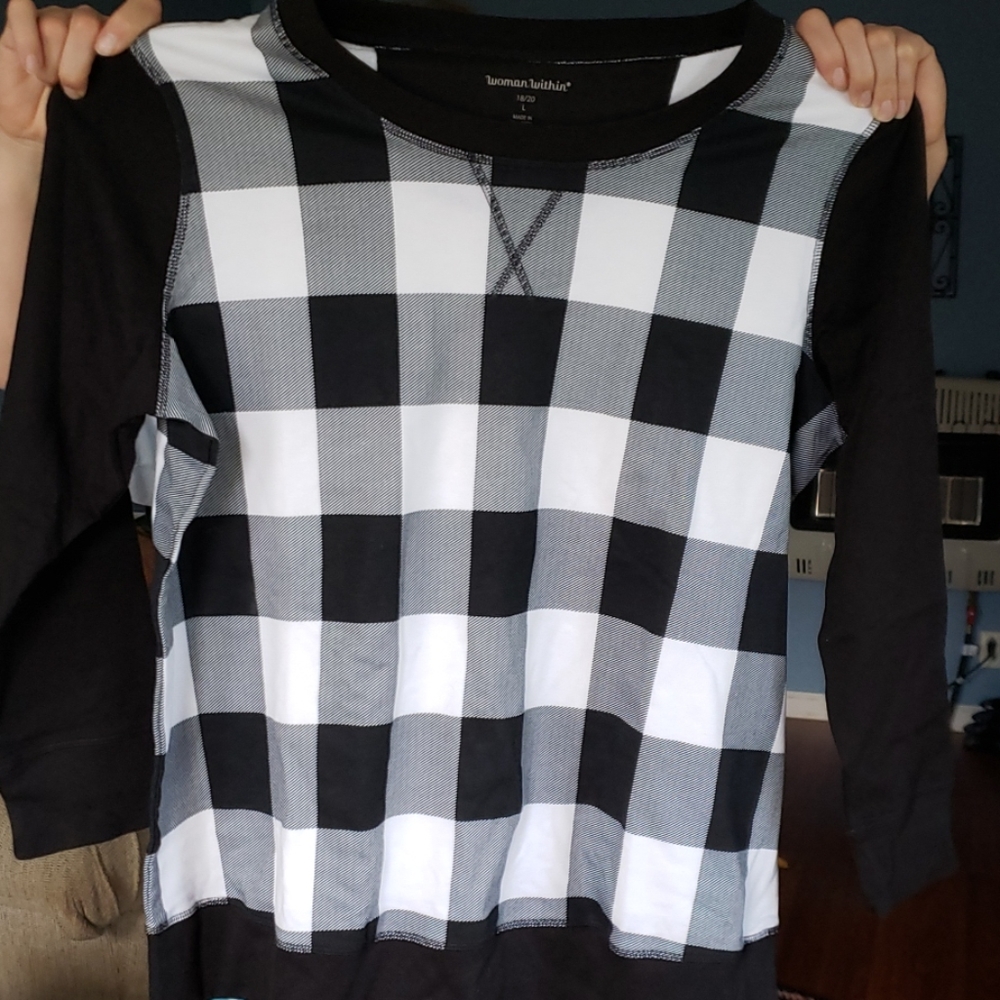 Woman within L b&w checker sweatshirt